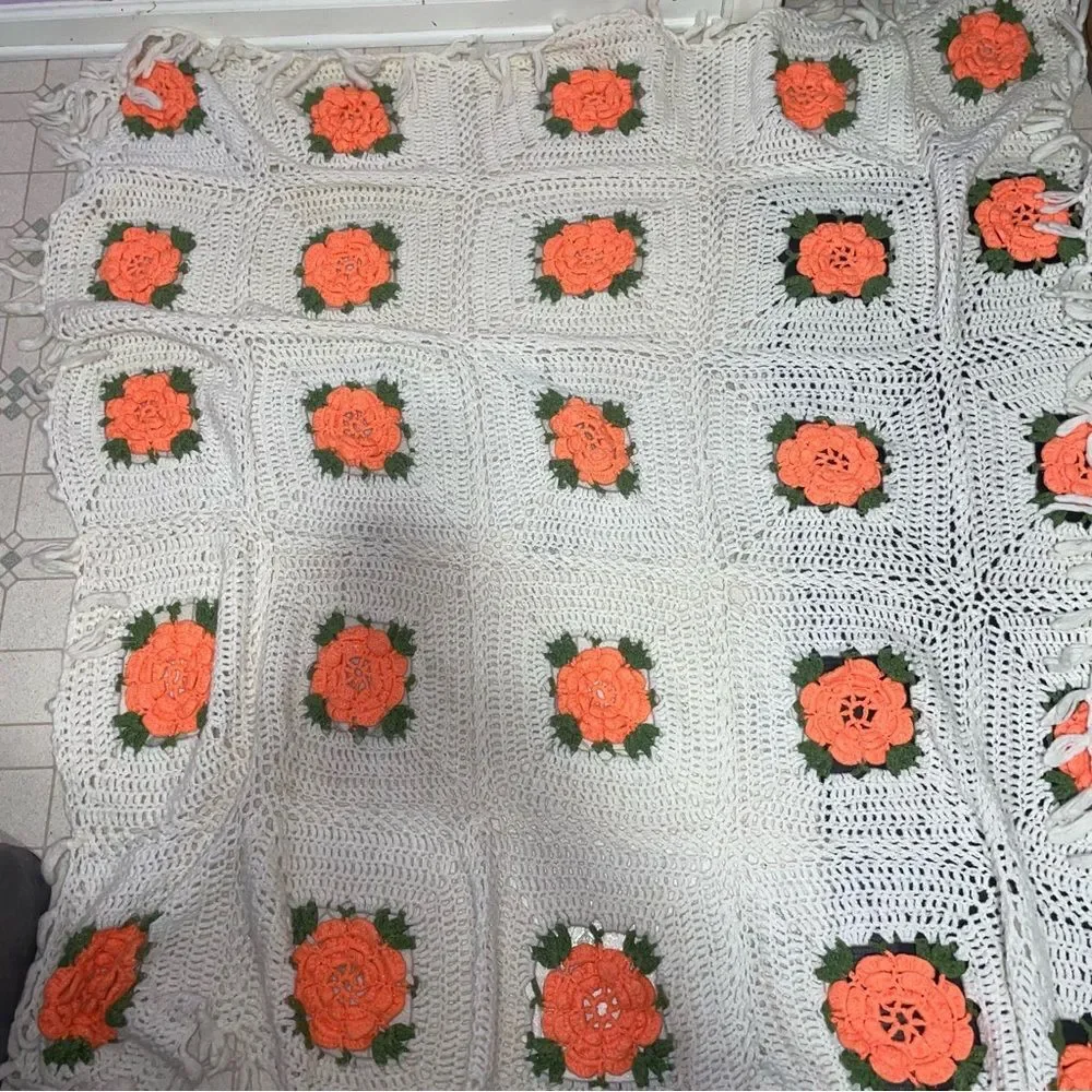 Vintage Handmade Crochet Knit Throw Blanket 3D Texture Rose Cottagecore Boho